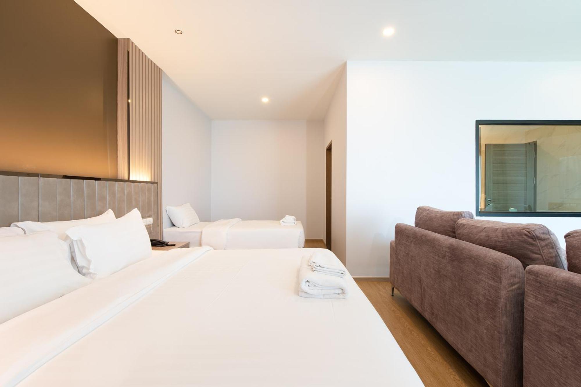 Crystal Srivaree Suvarnabhumi Hotel Ban Khlong Bang Krathiam Room photo